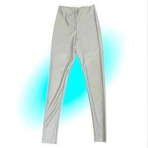 SKIMS Faux Leather Pull On Leggings in Carbon Gray